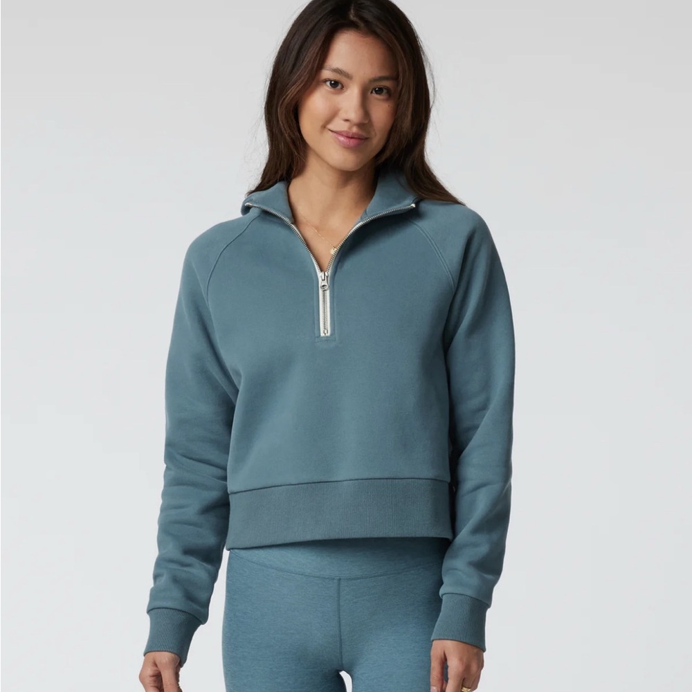 Vuori restore 1/2 zip hoodie small